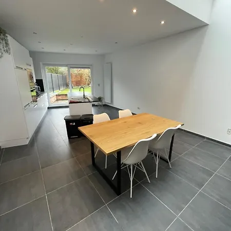 Belle Maison Idealement Situee